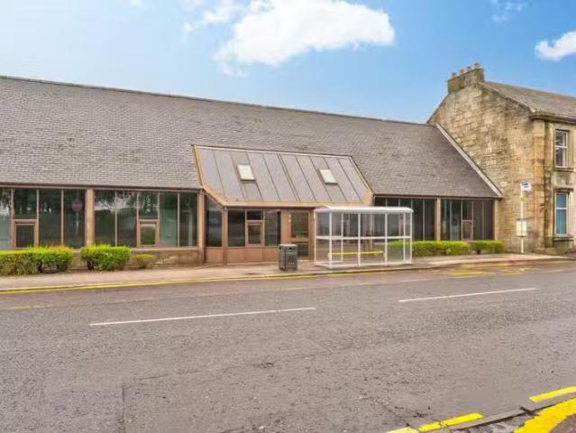 House for rent in Kilwinning, Scotland