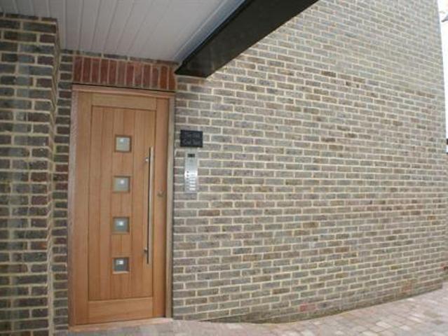 Flat for rent in Westcourt, Hamerton