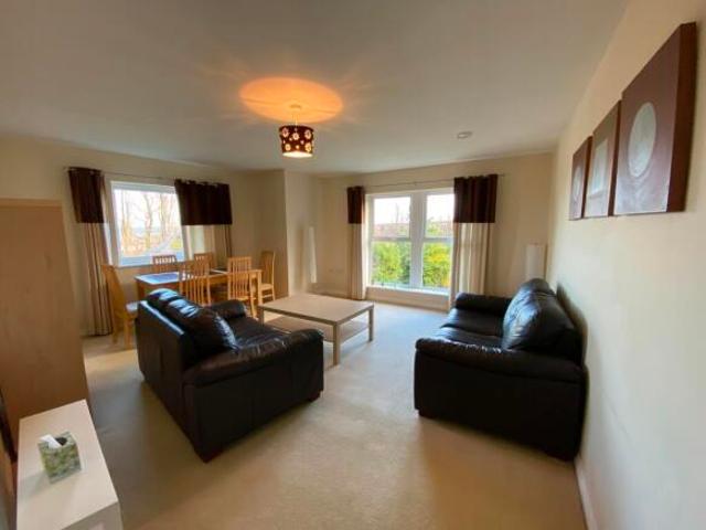 Flat for rent in Rodbourne, Swindon