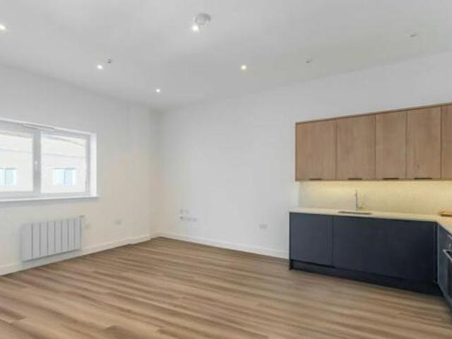 House for rent in Lyons, Greater London
