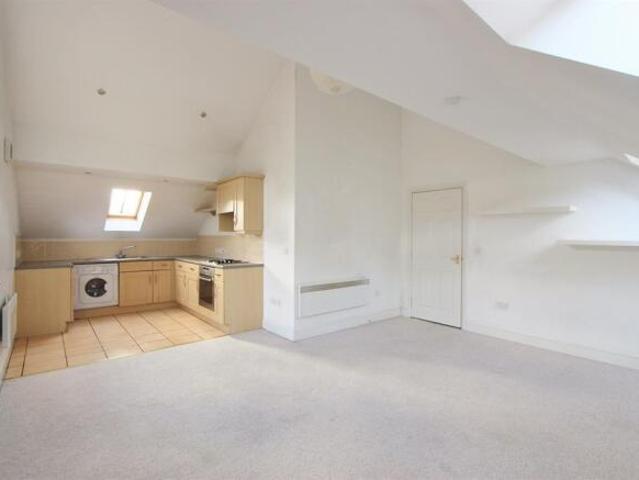 Flat for rent in Oughtibridge, South Yorkshire