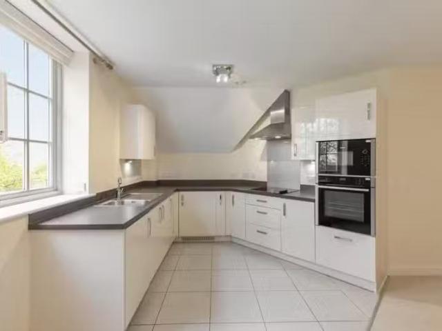 House for rent in Fossebridge, South West England