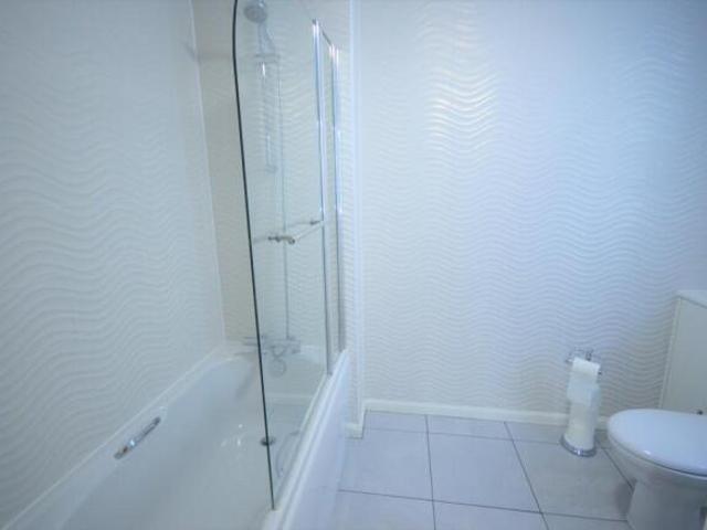 Flat for rent in Newton Mearns, East Renfrewshire