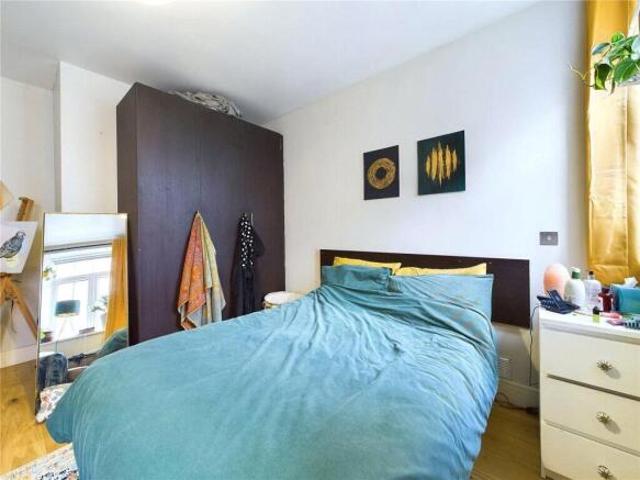 Flat for rent in Cat Hill