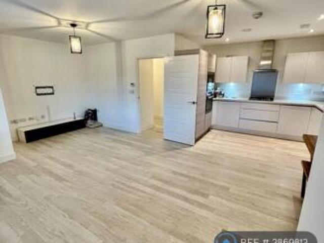 Flat for rent in Monks Orchard, Kent