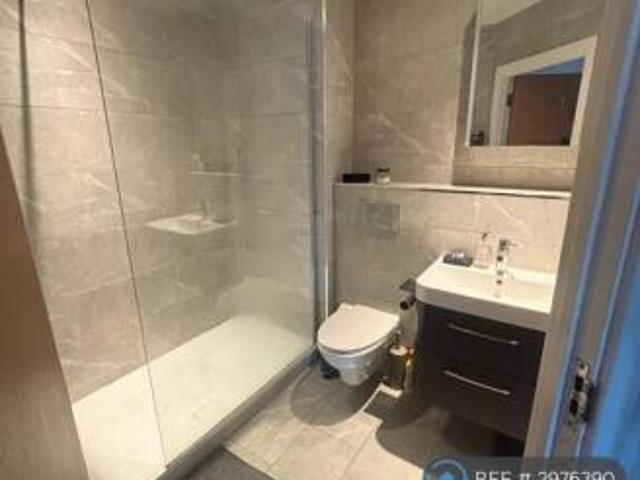 Flat for rent in Cat Hill
