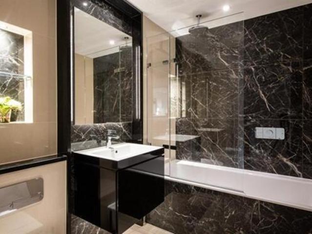 Flat for rent in Edgware, Greater London