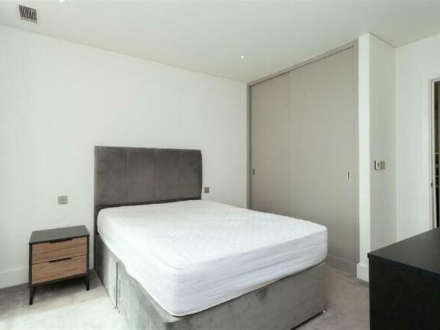 Flat for rent in Cat Hill
