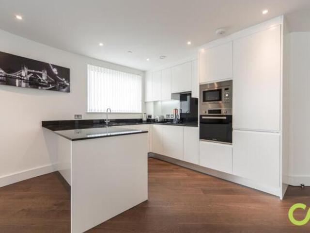 Flat for rent in Cat Hill