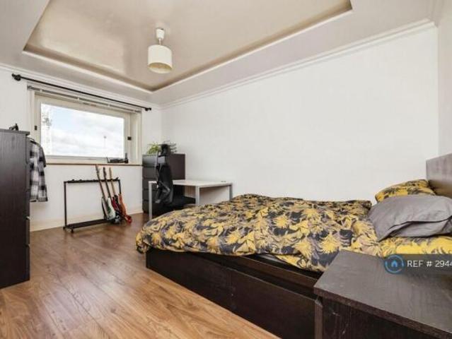 Flat for rent in Cat Hill