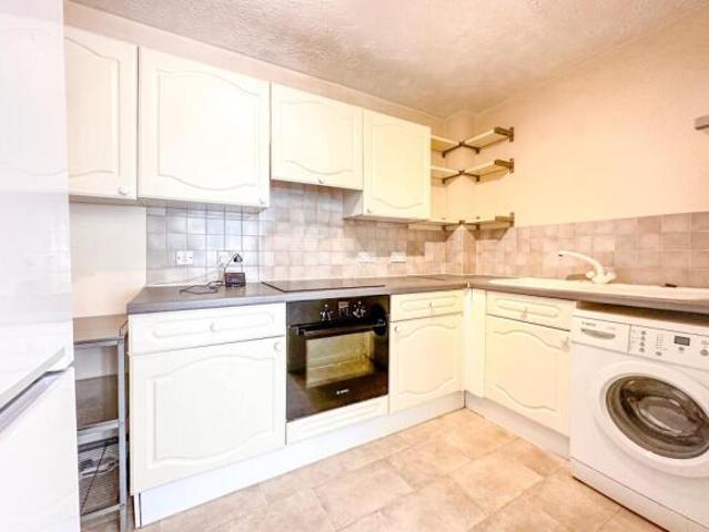 Flat for rent in North Watford, Hertfordshire