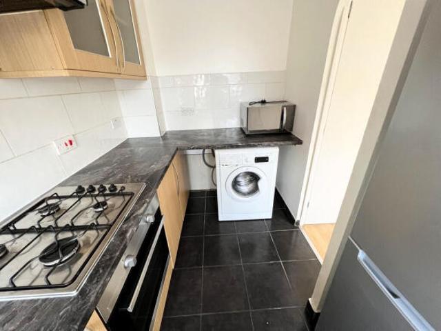 Flat for rent in Cat Hill