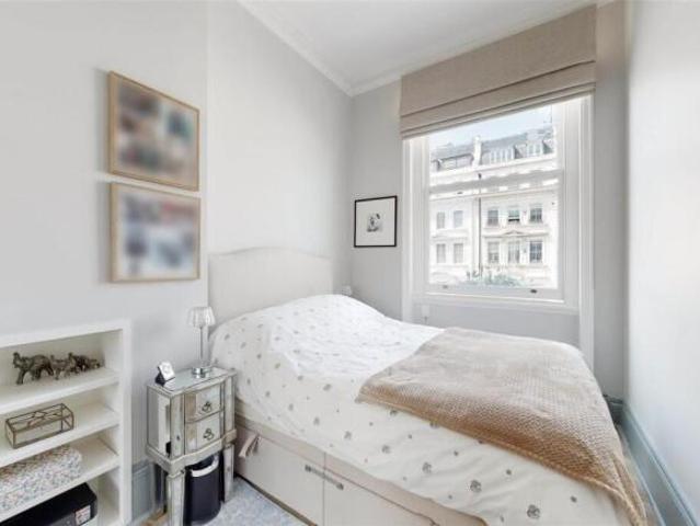 Flat for rent in Cat Hill