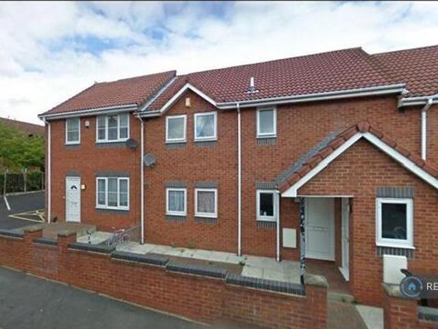 House for rent in Lyons, Greater London