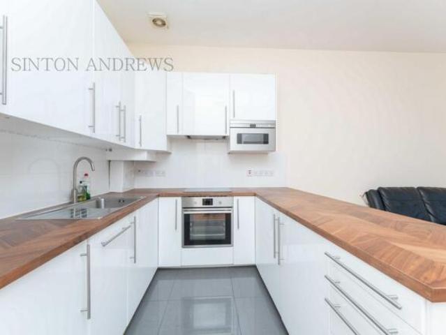 Flat for rent in Greater London