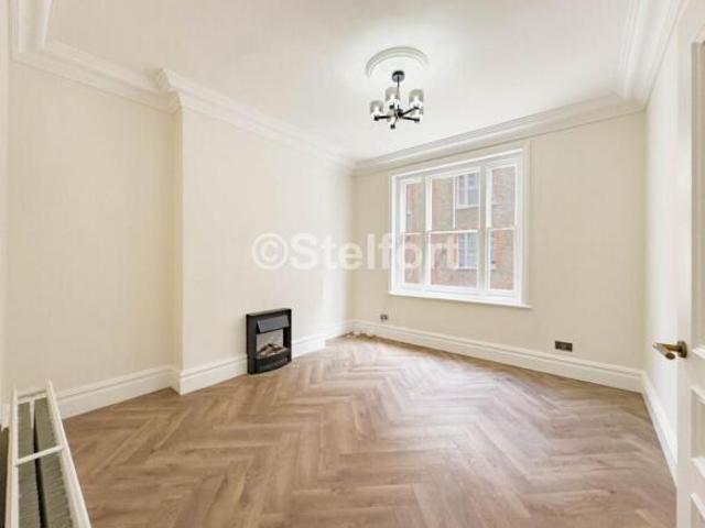 Flat for rent in Cat Hill