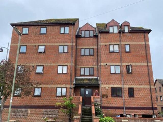 House for rent in Priddy's Hard, Middlecroft