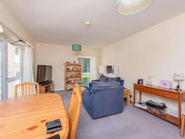Apartment for rent in Headington Hill, The Slade