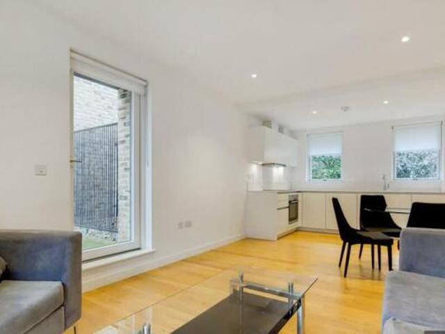 House for rent in Lyons, Greater London