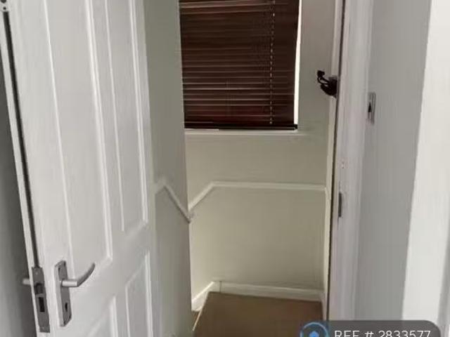 House for rent in Ruislip, Greater London