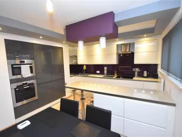 House for rent in Woodside, Ballindoch