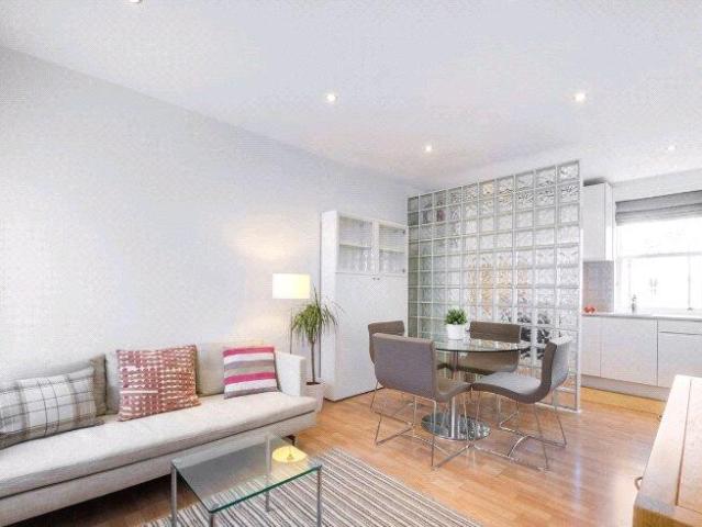 Flat for rent in Camden Town Flat for rent in Camden Town