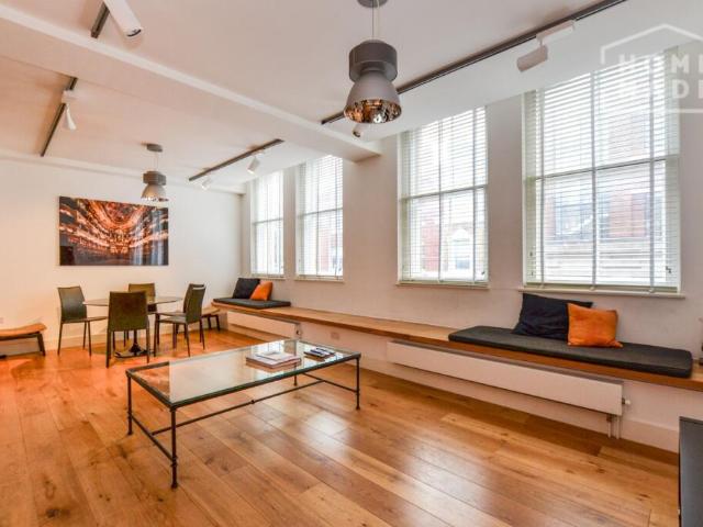 Flat for rent in Camden Town