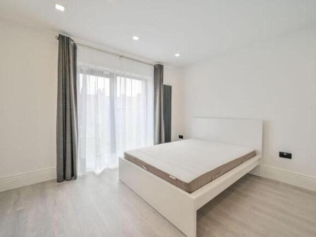 Flat for rent in Tottenham, Greater London