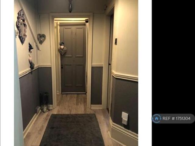 Flat for rent in Five Acres, Hertfordshire