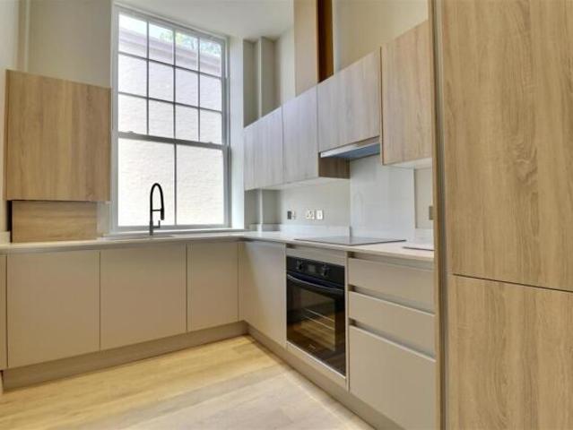 Flat for rent in Southsea, City Of Portsmouth