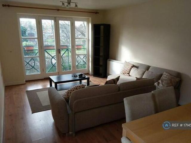House for rent in Guildford Park, Guildford
