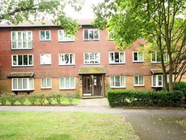 House for rent in Surrey