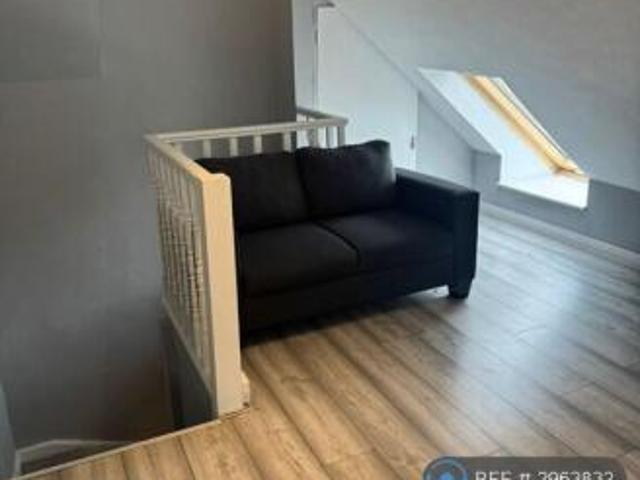 Flat for rent in Cat Hill