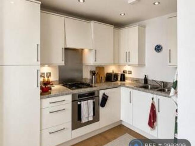 Flat for rent in Cat Hill