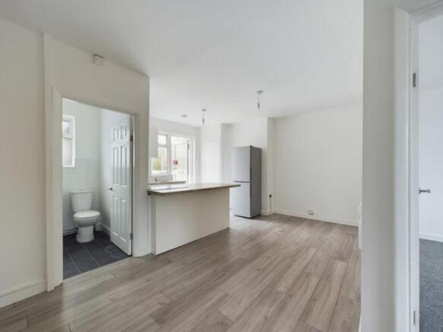 Flat for rent in London Borough of Hounslow, Feltham