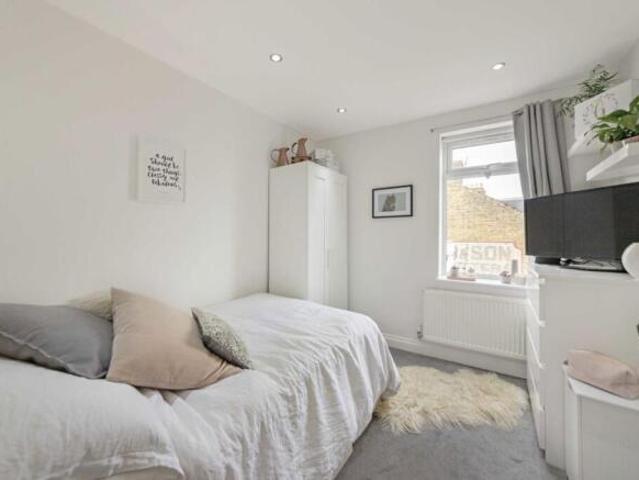 Flat for rent in Wimbledon, Greater London