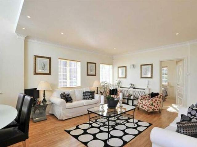 House for sale in City of London, Greater London