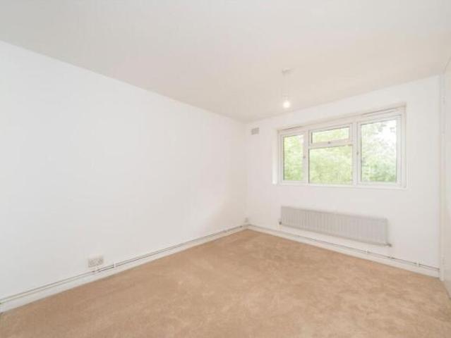 Flat for rent in Twickenham, Greater London