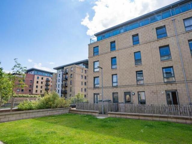 Flat for rent in Gorgie, Scotland