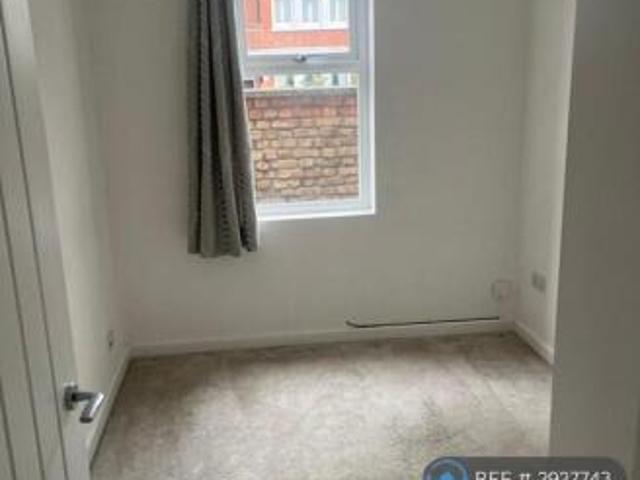 Flat for rent in Cat Hill