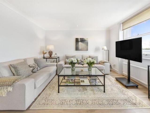 Flat for rent in Cat Hill