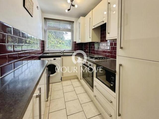 Flat for rent in Cat Hill