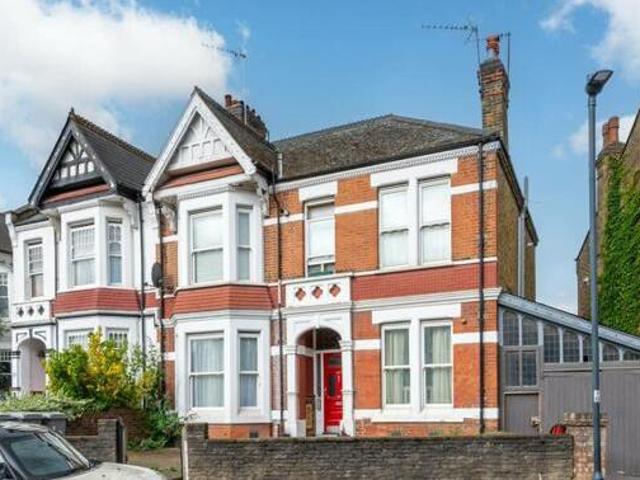 House for rent in Lyons, Greater London