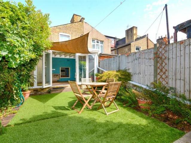Flat for rent in Walthamstow, Greater London