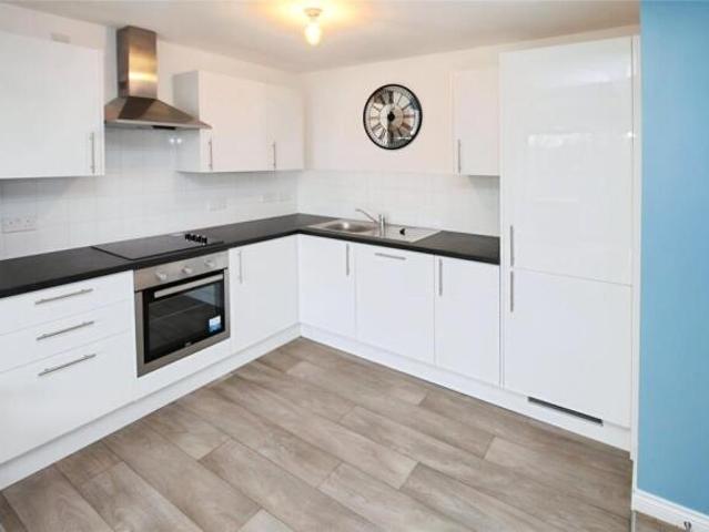 Flat for rent in Woodside Estate, Houghton Regis