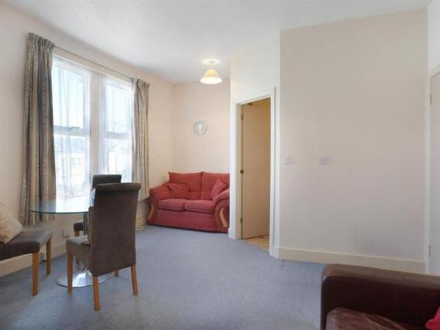 Flat for rent in Wimbledon, Greater London