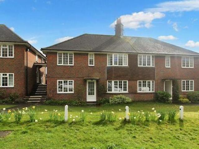 House for rent in Perryfields, West Sussex