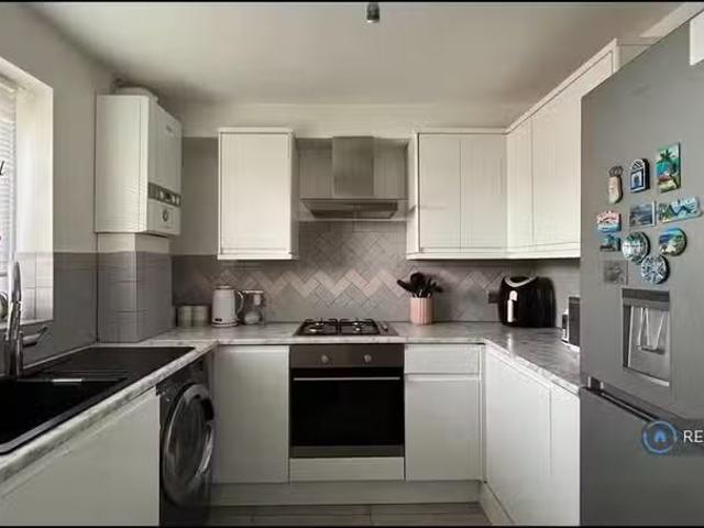 House for rent in Belvedere, Greater London