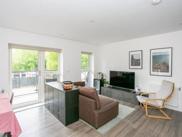 Flat for rent in Bushey, Hertsmere