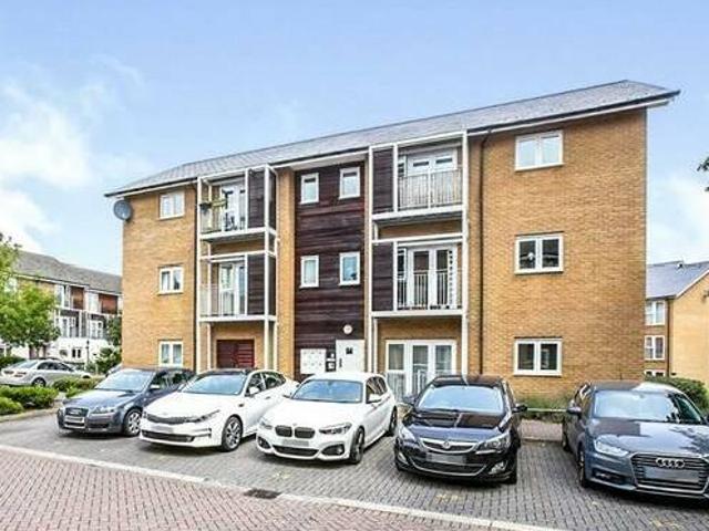House for rent in Surrey